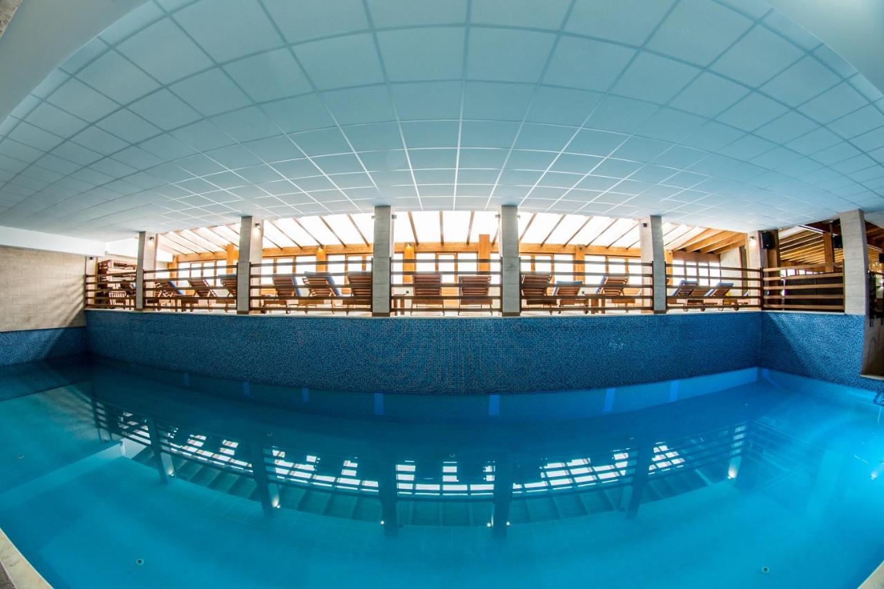 Milmari Resort M16 Markovic コパオニク エクステリア 写真